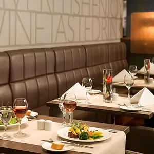 https://novotel-dusseldorf-city-west.dusseldorf-hotel.net